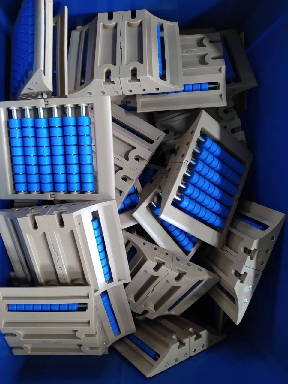 Molytech connector and bracket application - food production line